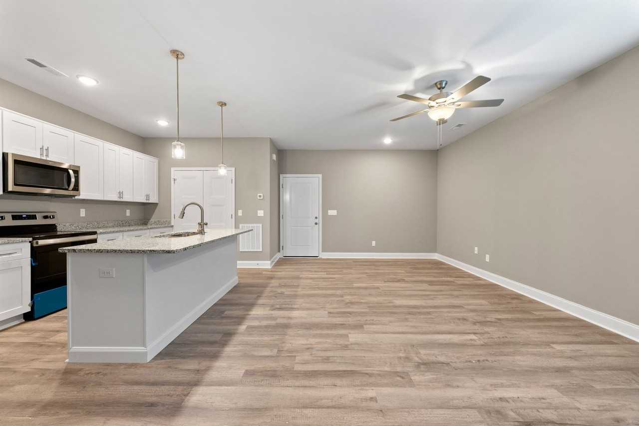 Traditions Flats - Photo 4 of 15