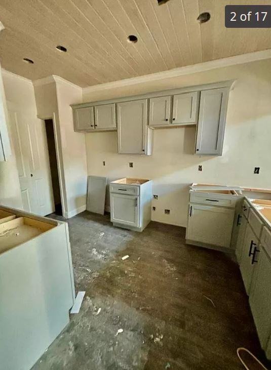 4303 Lennox Ct - Photo 2 of 10