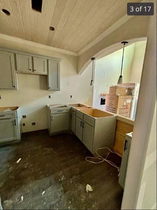 4303 Lennox Ct - Photo 3 of 10