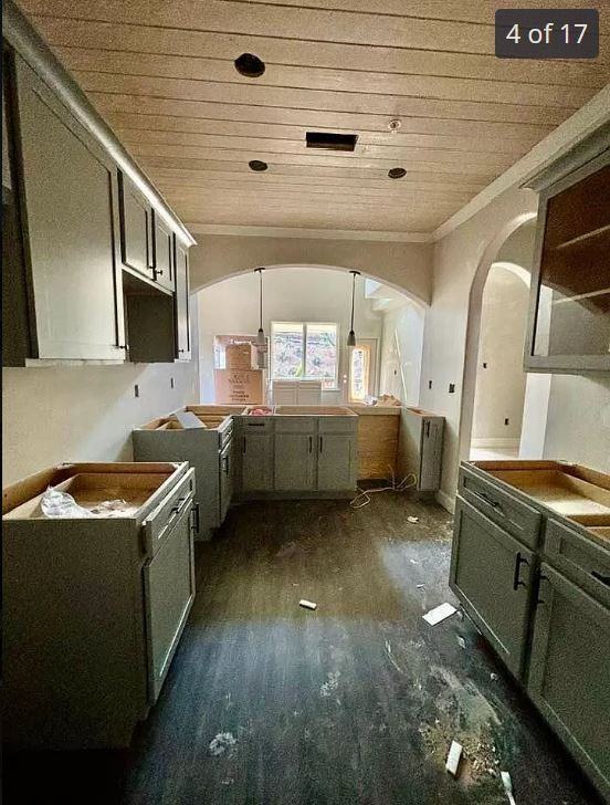 4303 Lennox Ct - Photo 4 of 10