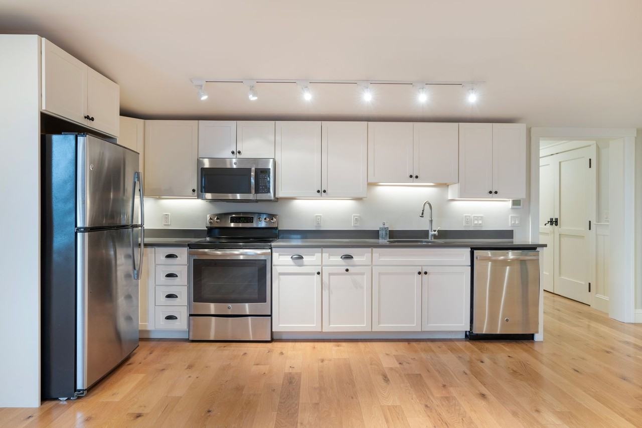 2178 Post Rd #300 - Photo 2 of 32