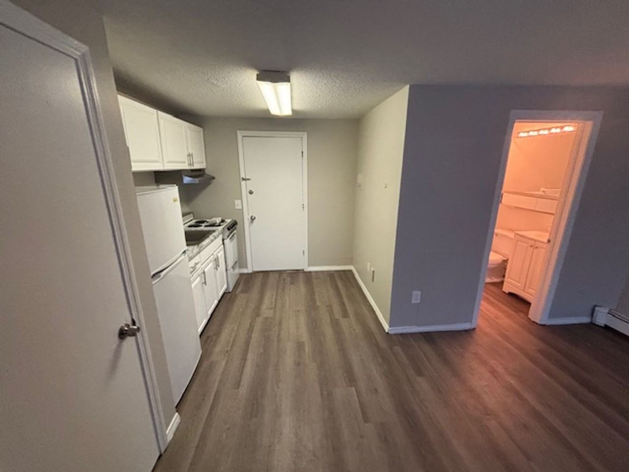 14-18 America St - Photo 2 of 13