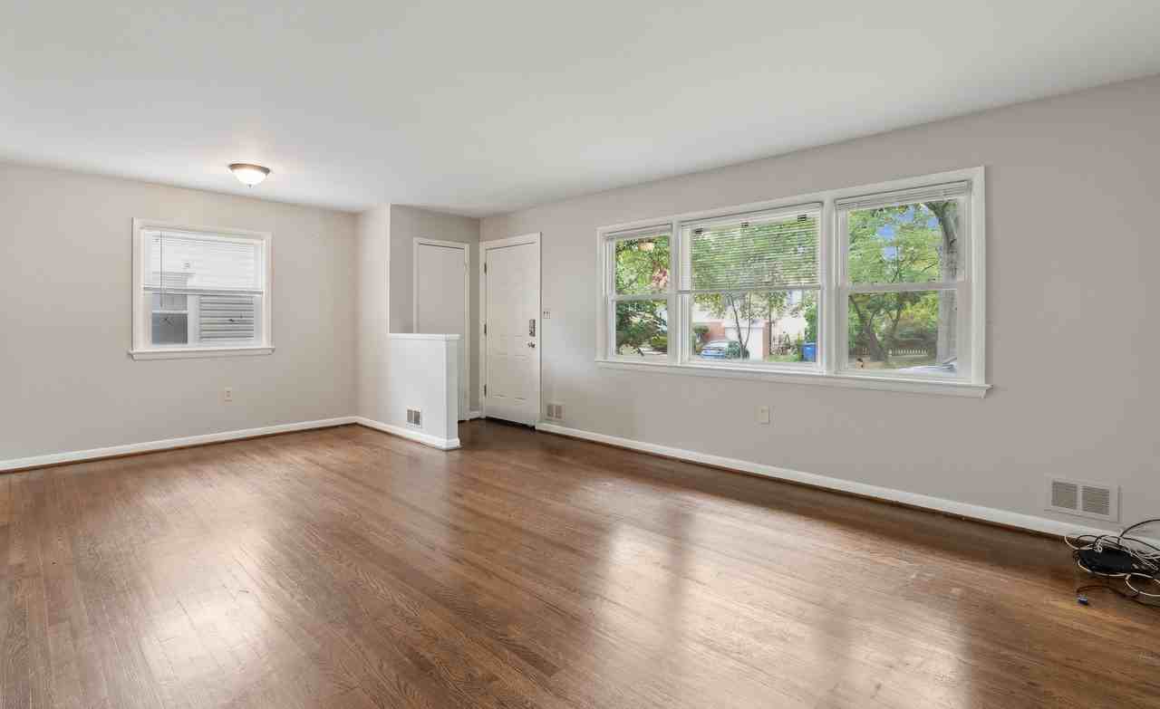 7510 Girard Ave #1 - Photo 2 of 5