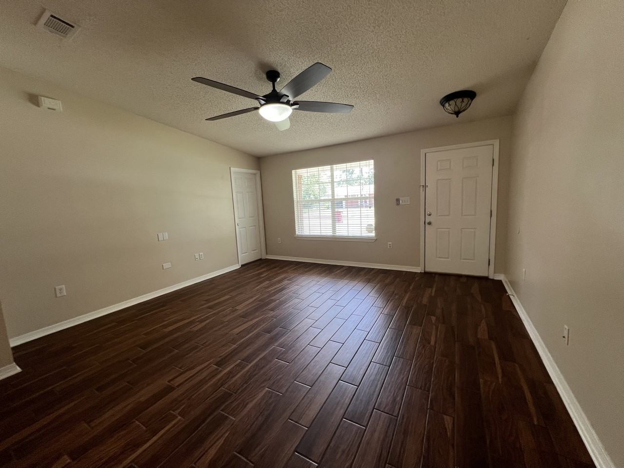 309 Adams Drive #323