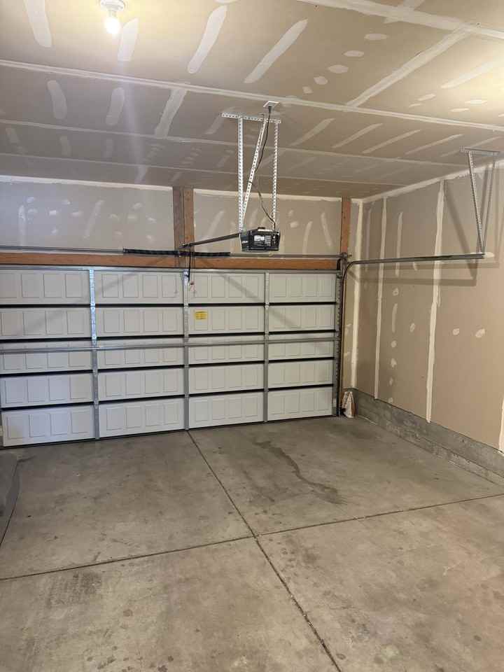 226 S 600 W #102 - Photo 2 of 8