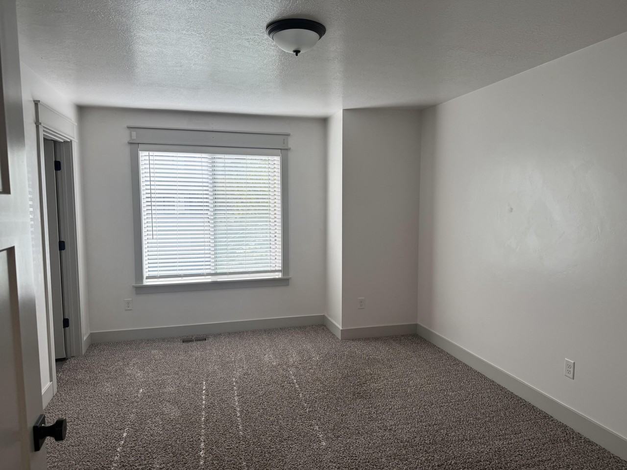 226 S 600 W #102 - Photo 5 of 8