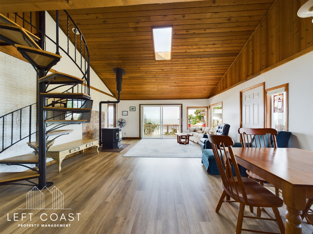 1033 Nw Inlet Ave #1 - Photo 6 of 50