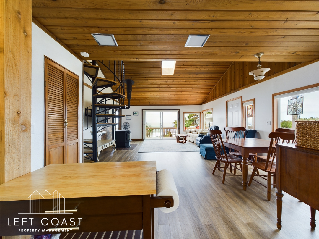 1033 Nw Inlet Ave #1 - Photo 7 of 50