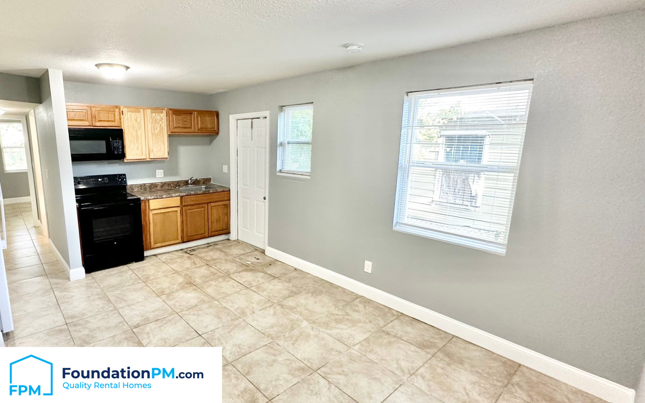 1165 1165 Krayer Street4 #4 - Photo 3 of 10