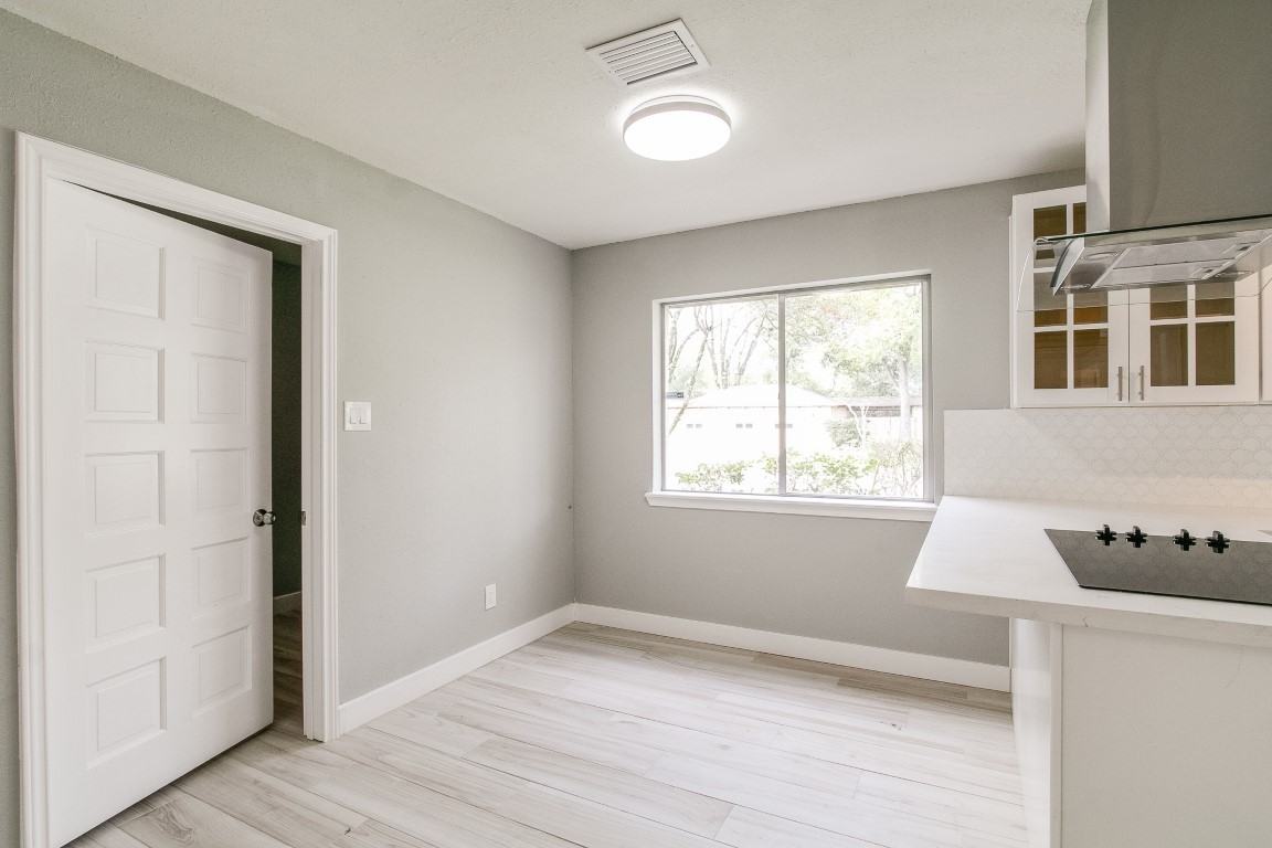 10827 Tupper Lake Dr #1 - Photo 4 of 37