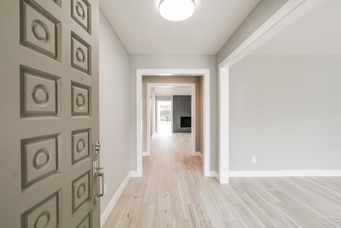 10827 Tupper Lake Dr #1 - Photo 5 of 37