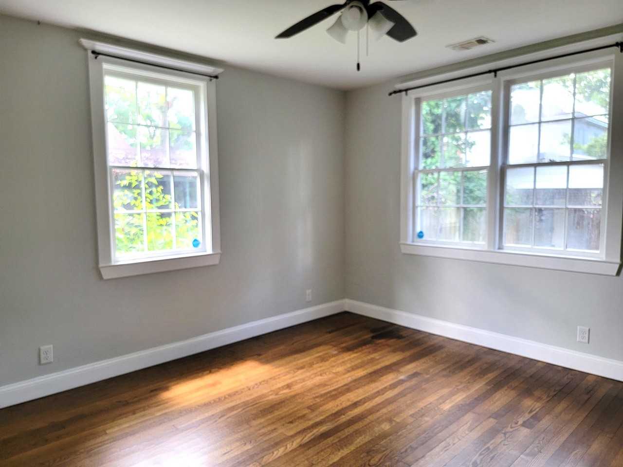 715 East 35th Street #1 - Photo 7 of 17