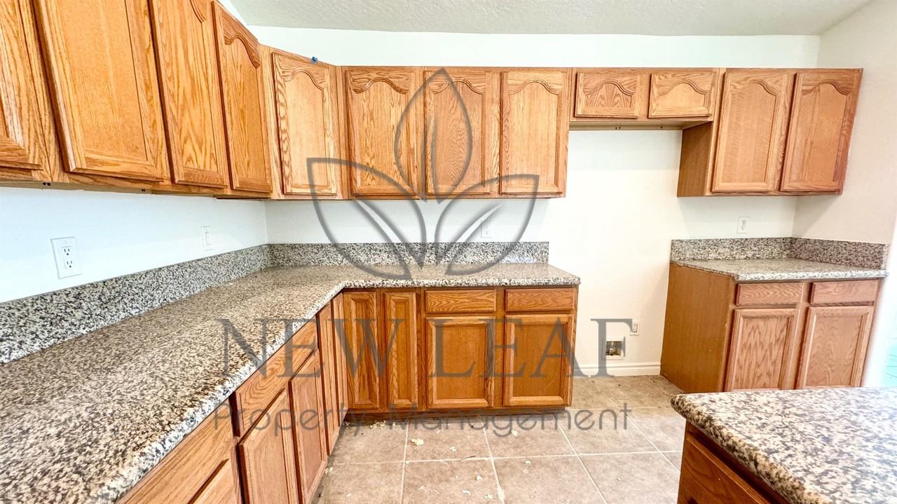 4290 Smoke Tree Road #1 - Photo 3 of 20