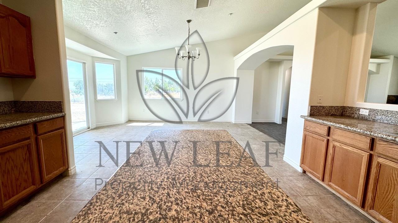 4290 Smoke Tree Road #1 - Photo 4 of 20