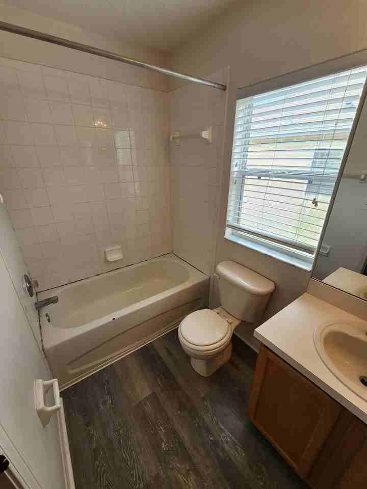13126 Fennway Ridge Dr #1 - Photo 7 of 12