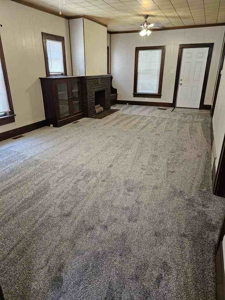 1506 S Greenwood Ave #1 - Photo 4 of 10