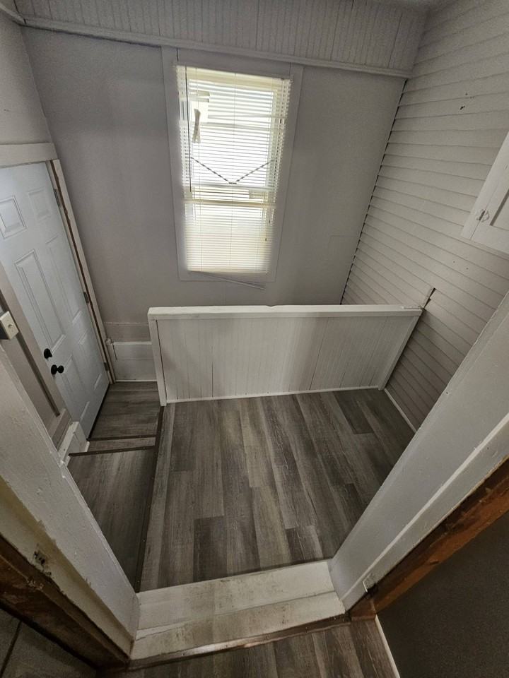 1506 S Greenwood Ave #1 - Photo 6 of 10