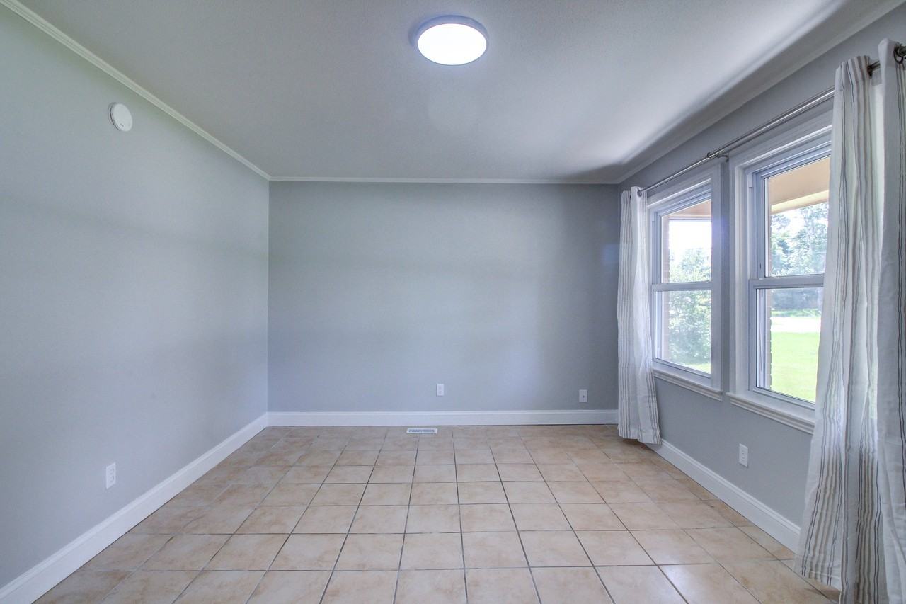 105 Sandy Lane #1 - Photo 4 of 32