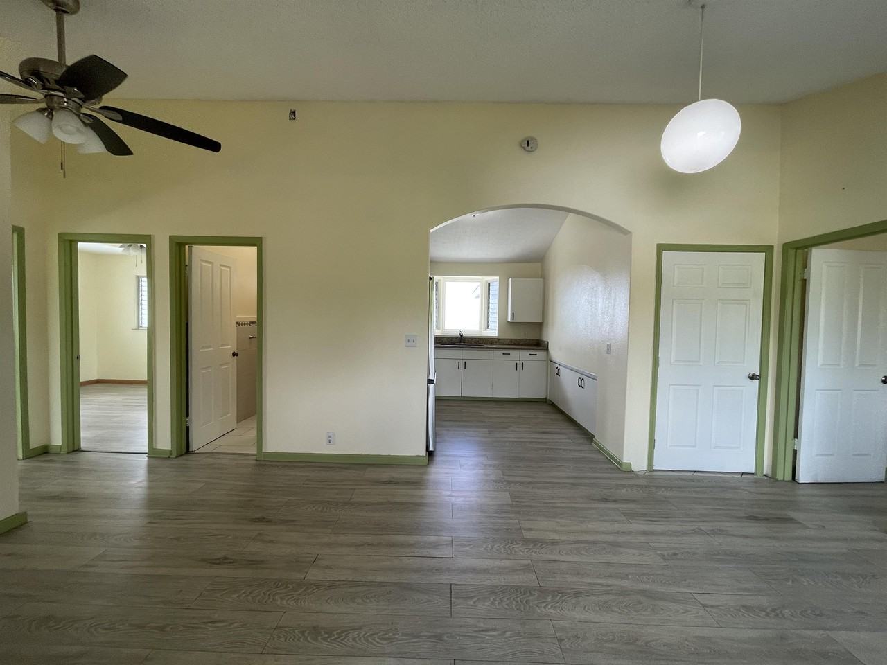 94-472 Kipou St - Photo 2 of 7