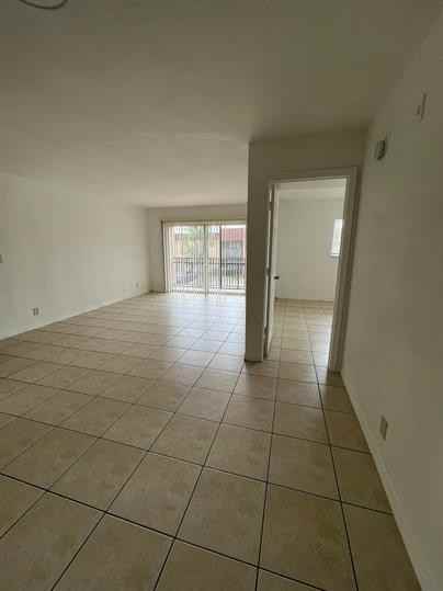 2932 Northwest 55th Avenue #1C - Photo 4 of 9