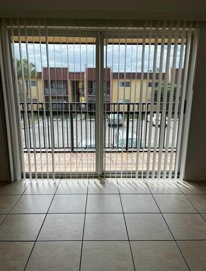 2932 Northwest 55th Avenue #1C - Photo 5 of 9