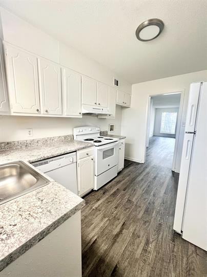 3257 Warringwood Drive #3257B - Photo 2 of 14