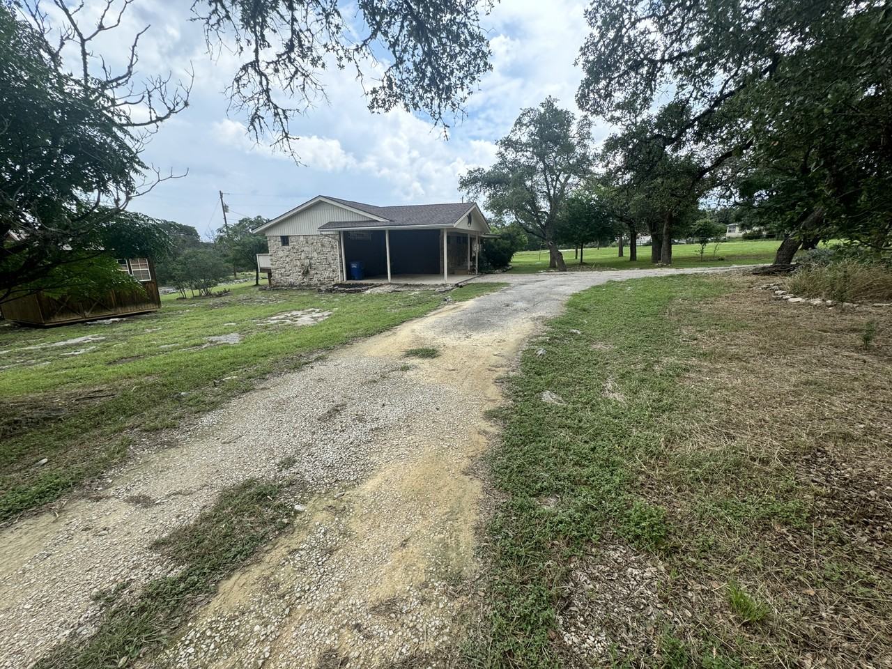 440 Cedar Springs Drive #1 - Photo 3 of 39