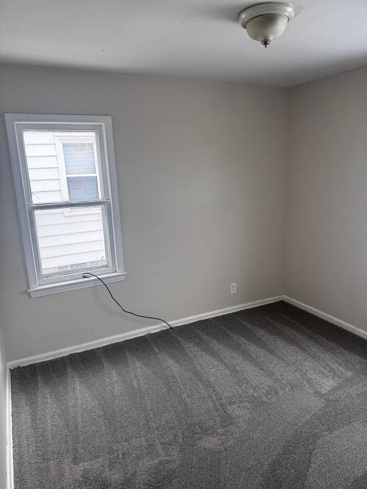 15401 Benhoff Drive - Photo 4 of 7