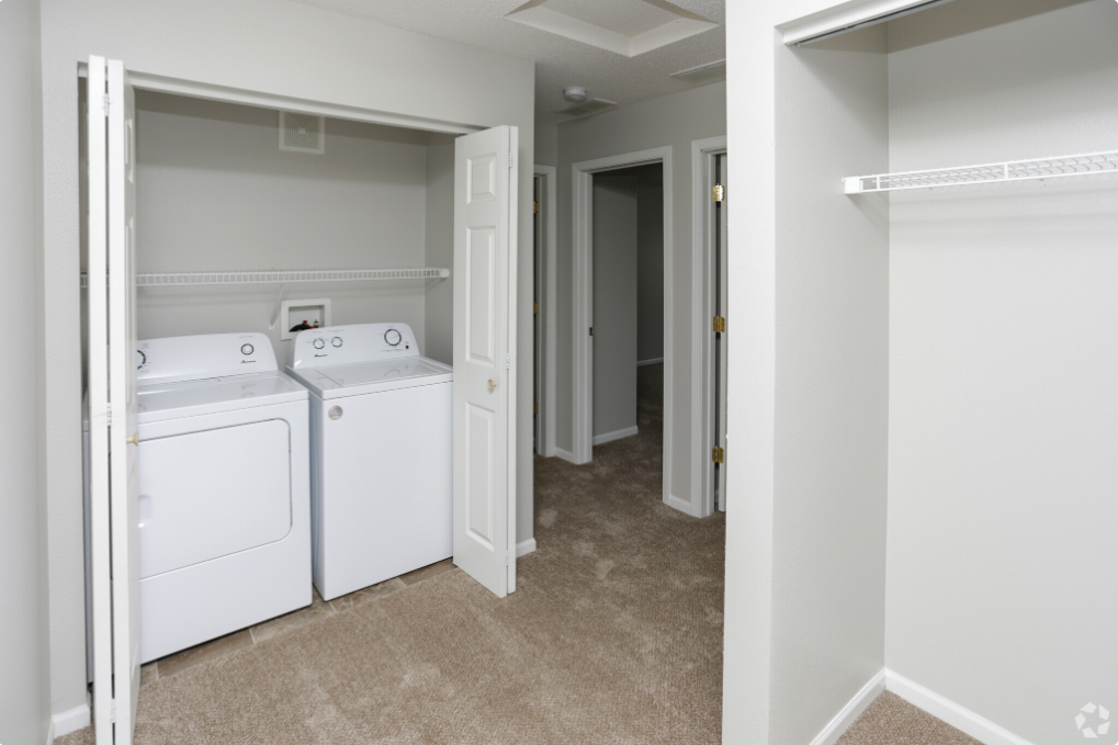 2674 Georgetowne Dr Nw #2674 - Photo 5 of 10