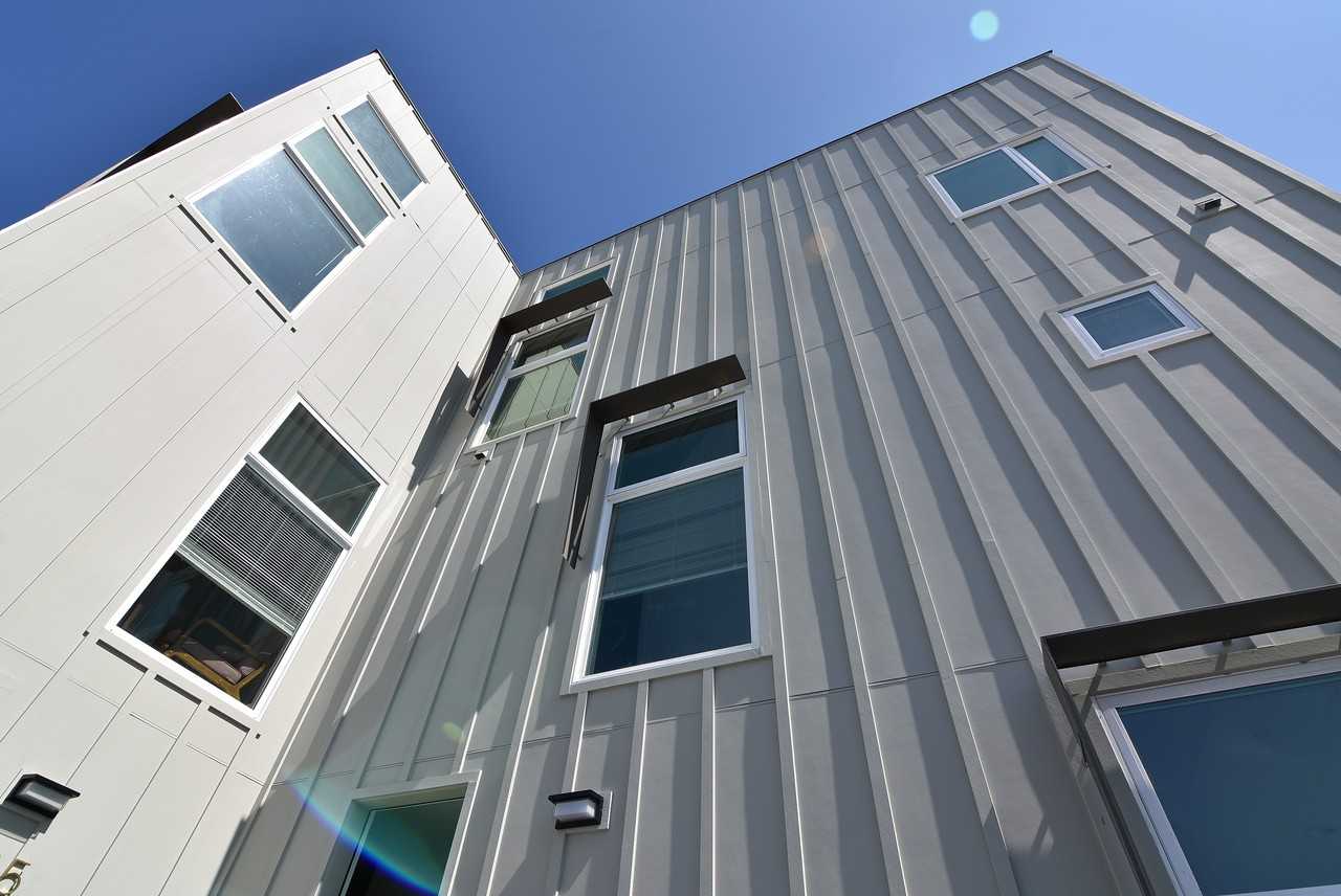 2533 S Curson Ave #3H - Photo 3 of 21