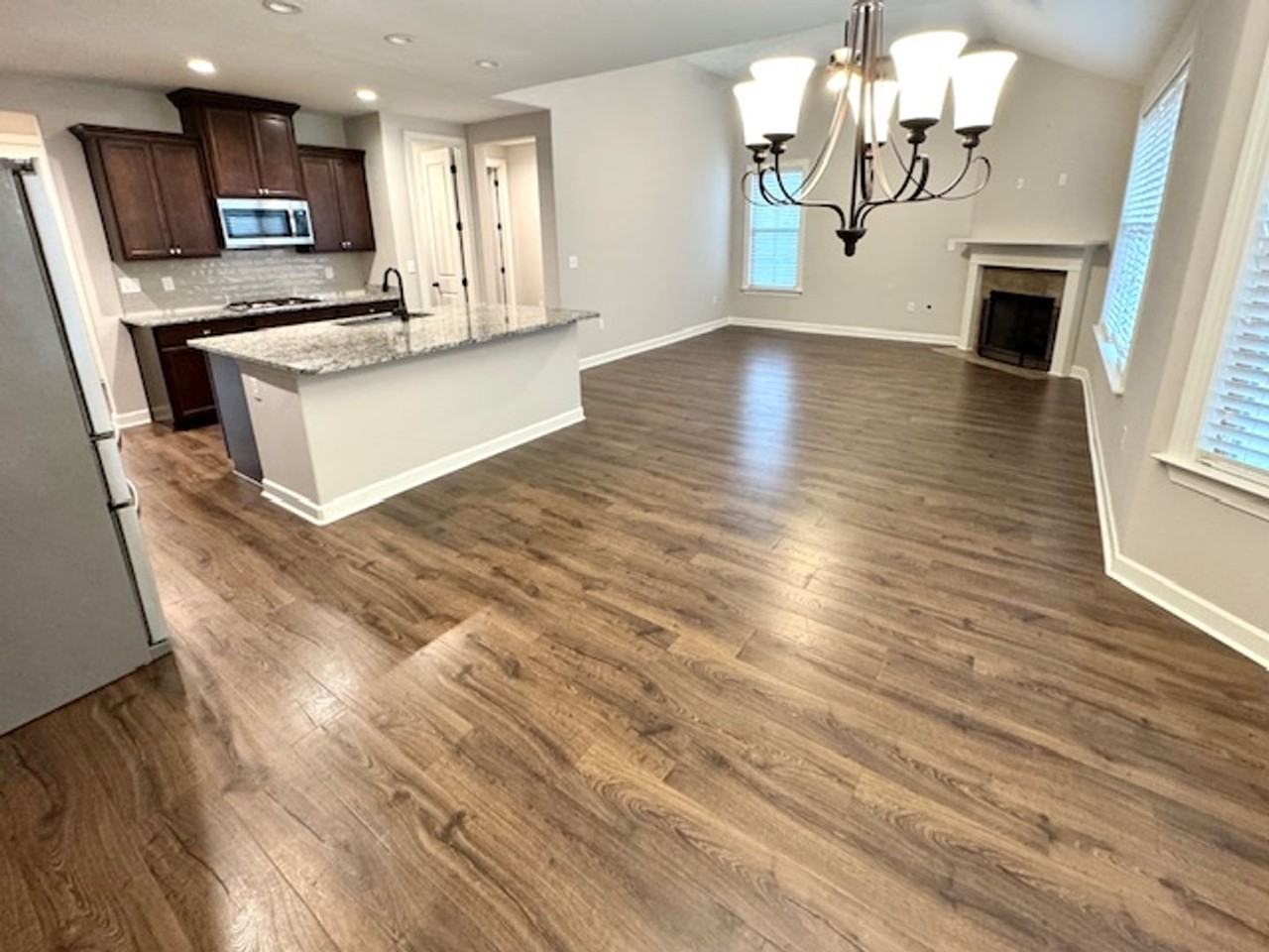 6668 Shenandoah Ln - Photo 5 of 21