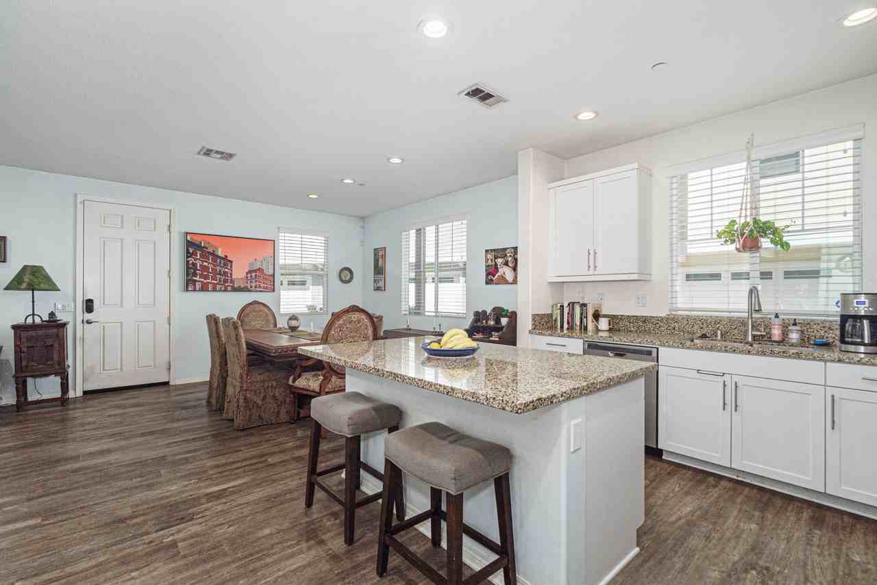 512 Heron Lane #1 - Photo 2 of 18