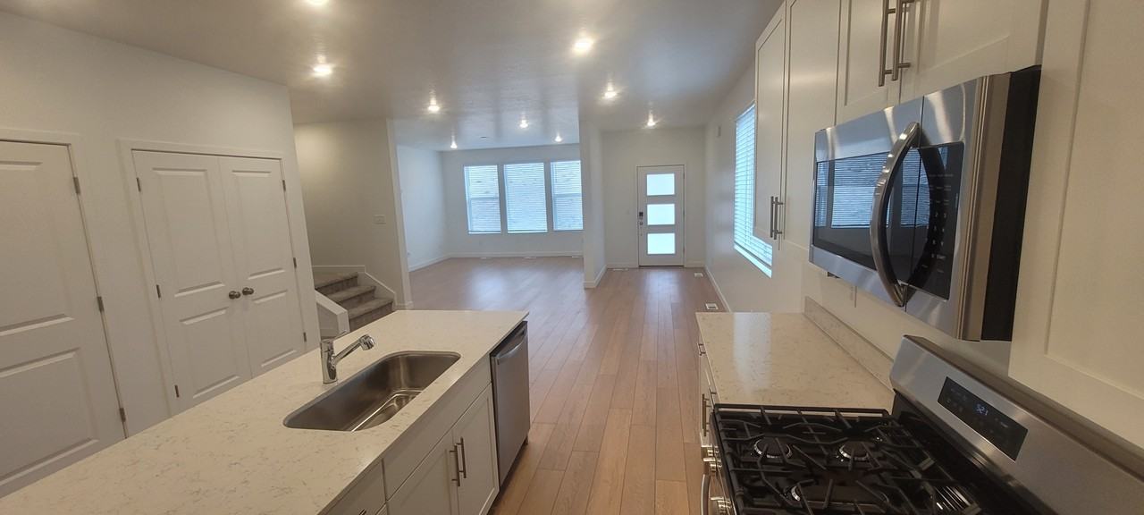 2284 N Wildwood Ln #1 - Photo 7 of 21