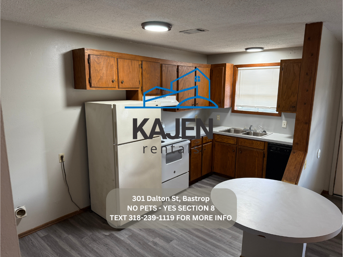 301 Dalton Street - Photo 4 of 7