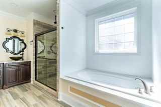 1060 Governors Lane #1 - Photo 6 of 12