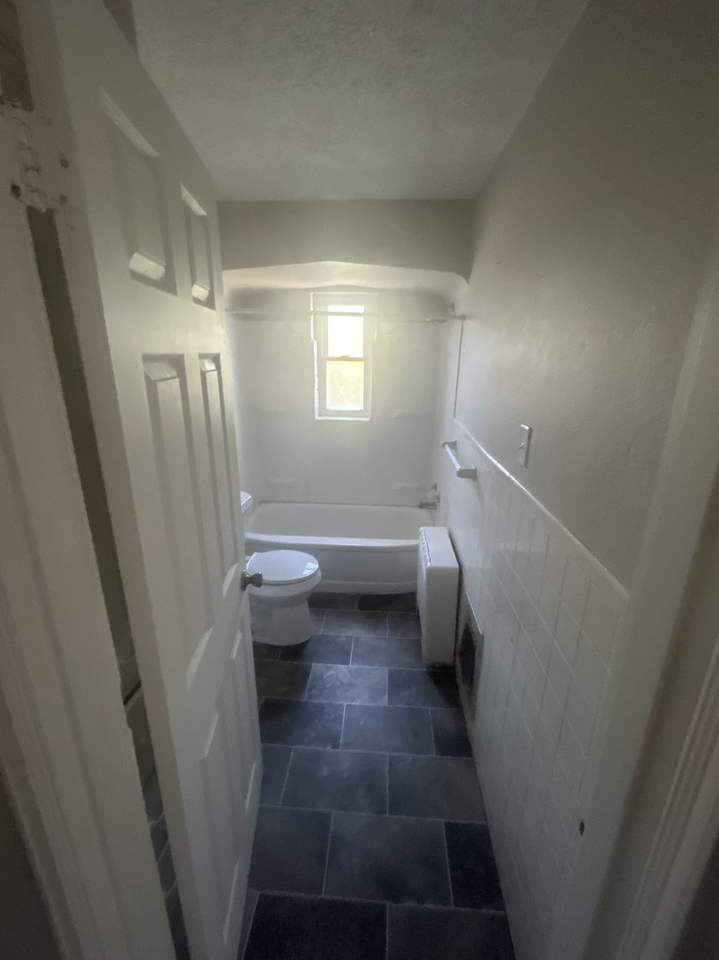 907 Wheatley Ave #3 - Photo 7 of 10