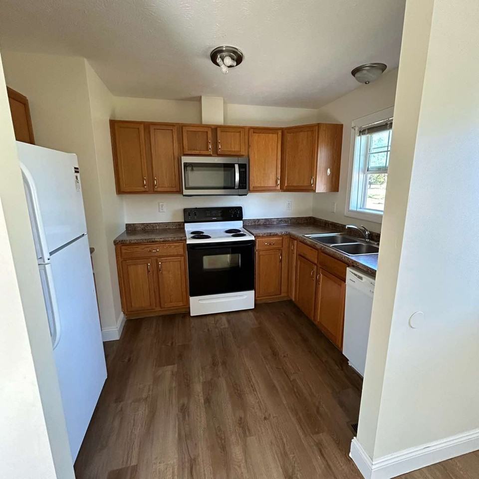 218 Magnolia Street #1 - Photo 2 of 14