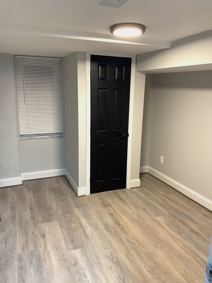 837 North Fulton Avenue - Photo 7 of 12