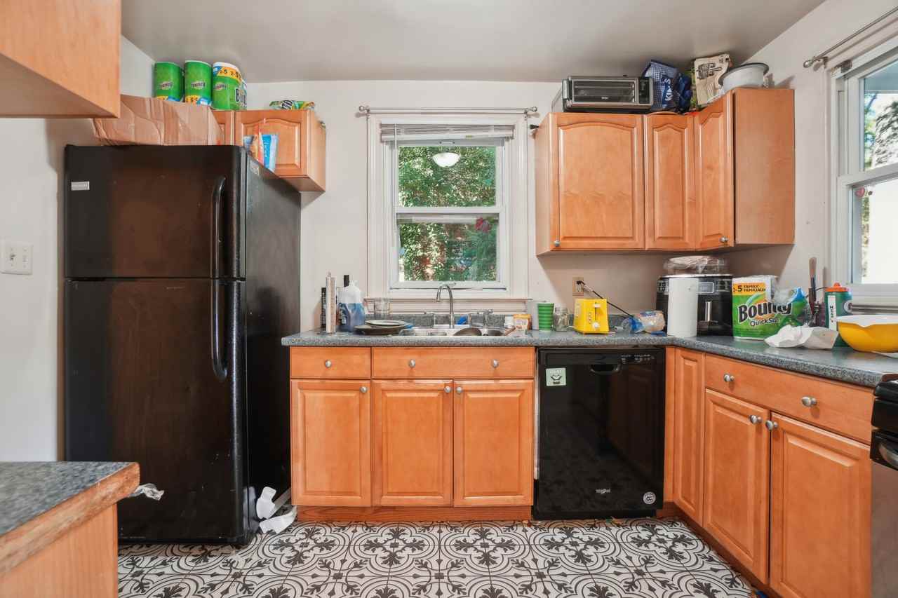 4618 Harvard Rd #1 - Photo 3 of 7