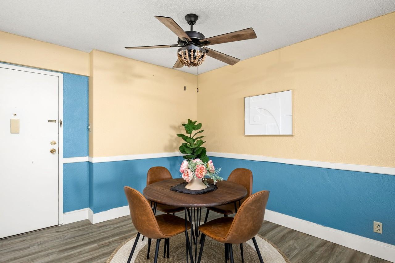 925 1st Avenue North #1 - Photo 4 of 34