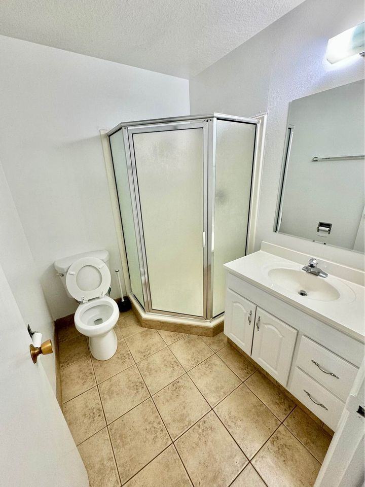 644 644 East 600 North-33 #33 - Photo 6 of 10