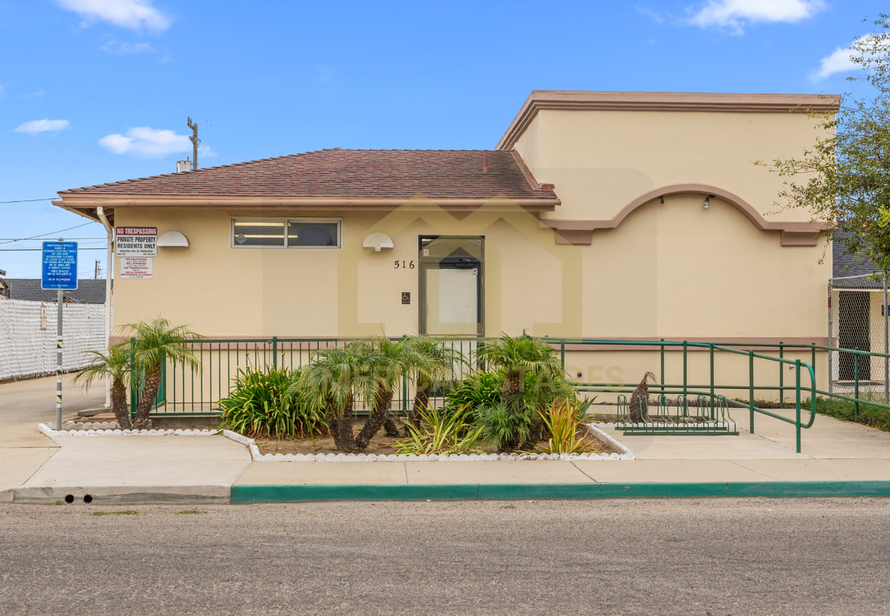 516 North I Street #1 - Photo 3 of 18