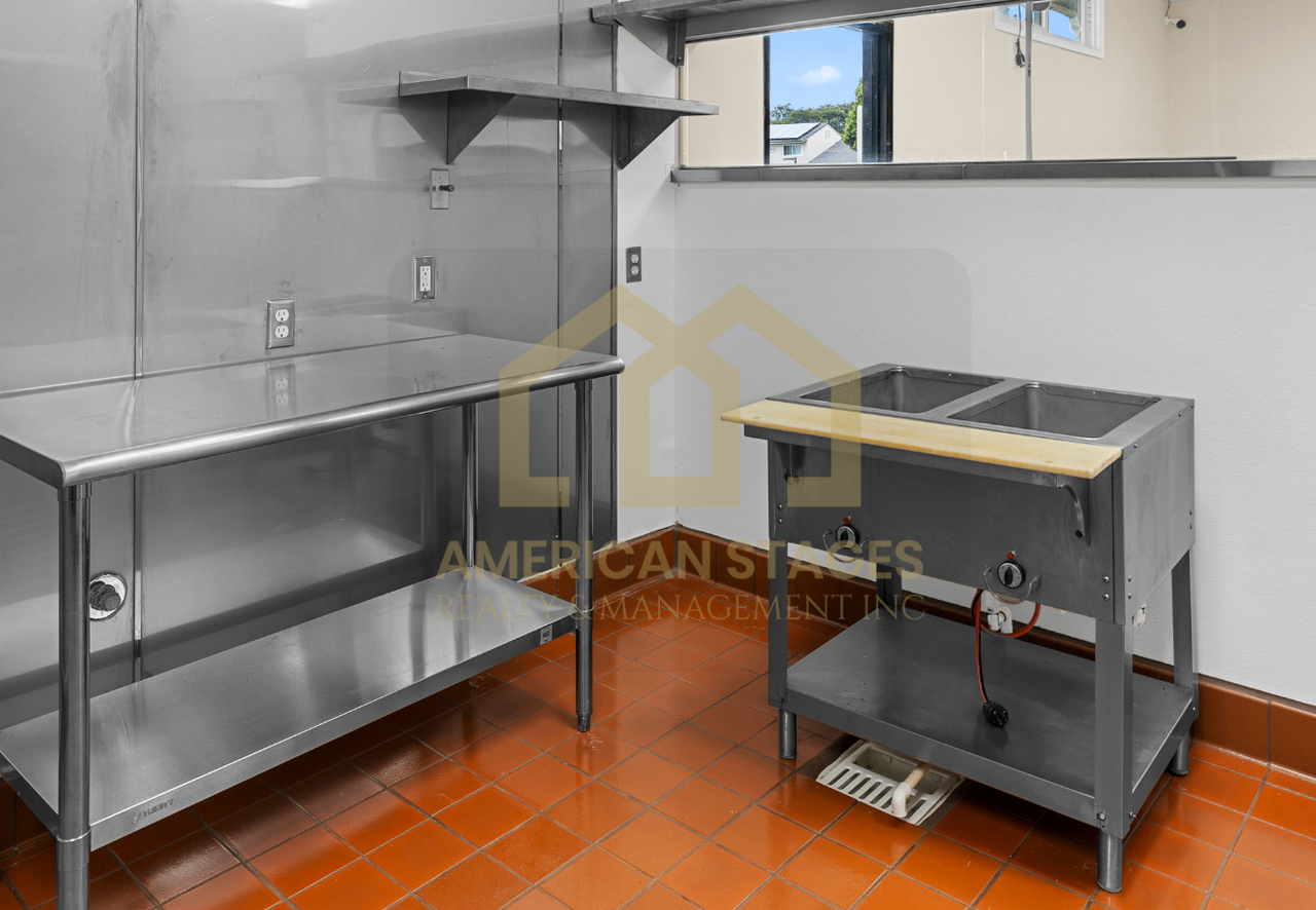 516 North I Street #1 - Photo 6 of 18