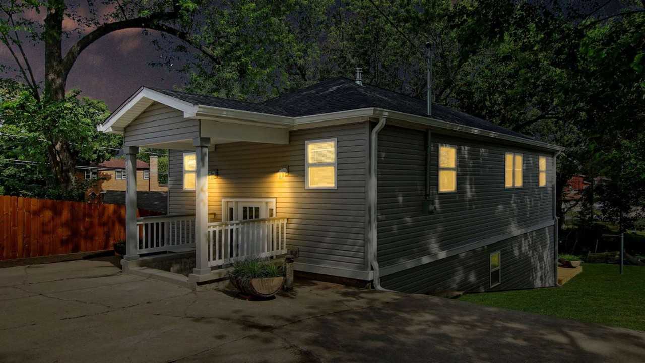 26211 W Forest Ct #1 - Photo 3 of 19