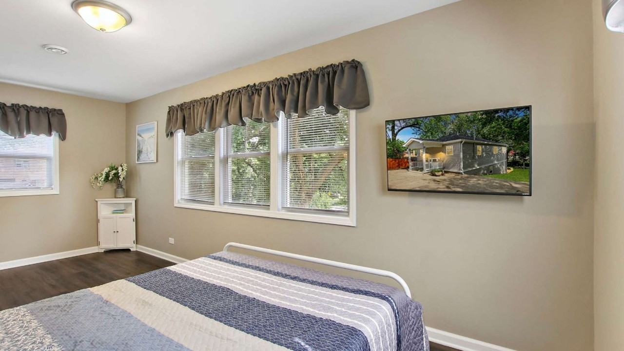 26211 W Forest Ct #1 - Photo 7 of 19