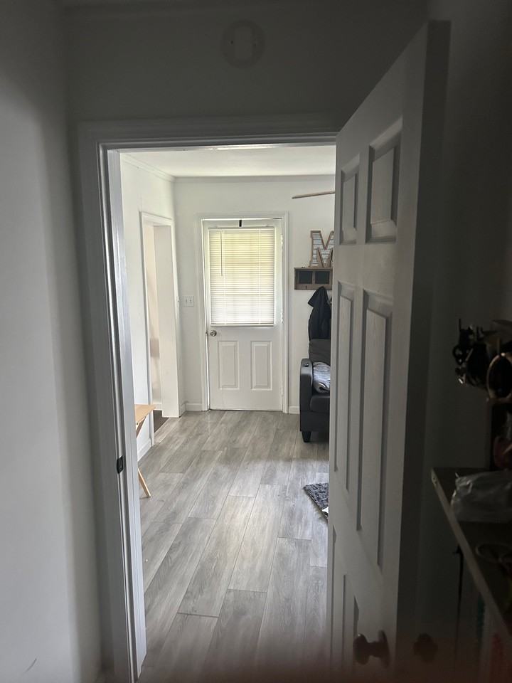 418 South Van Buren Street #1 - Photo 3 of 7