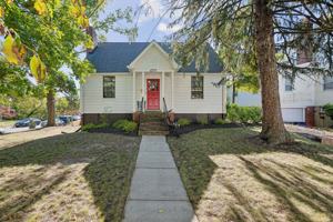 featured image of 4717 Tecumseh Street #1