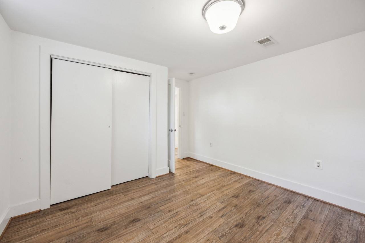 4800 Berwyn Rd #1 - Photo 6 of 10