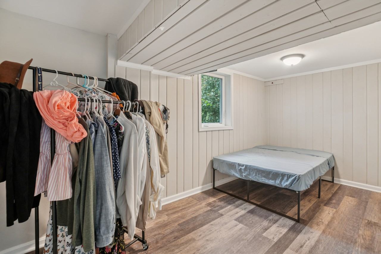 8312 Potomac Ave #1 - Photo 3 of 10