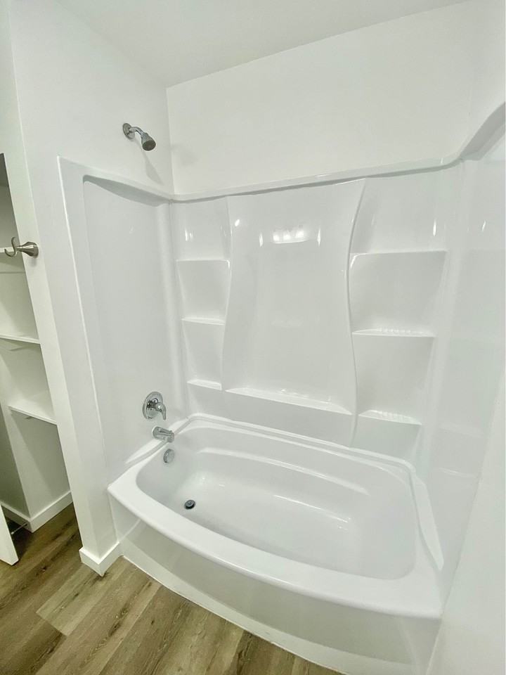 295 800 South #B405 - Photo 5 of 17